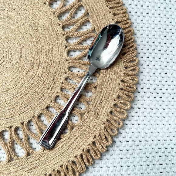 Mikasa Japan 18/8 Stainless Steel The Ritz Flatware Replacement Serving Spoon - Picture 1 of 5